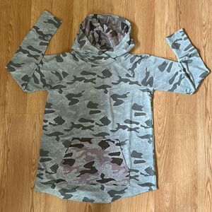LulaRoe Camo Size Medium Hoodie